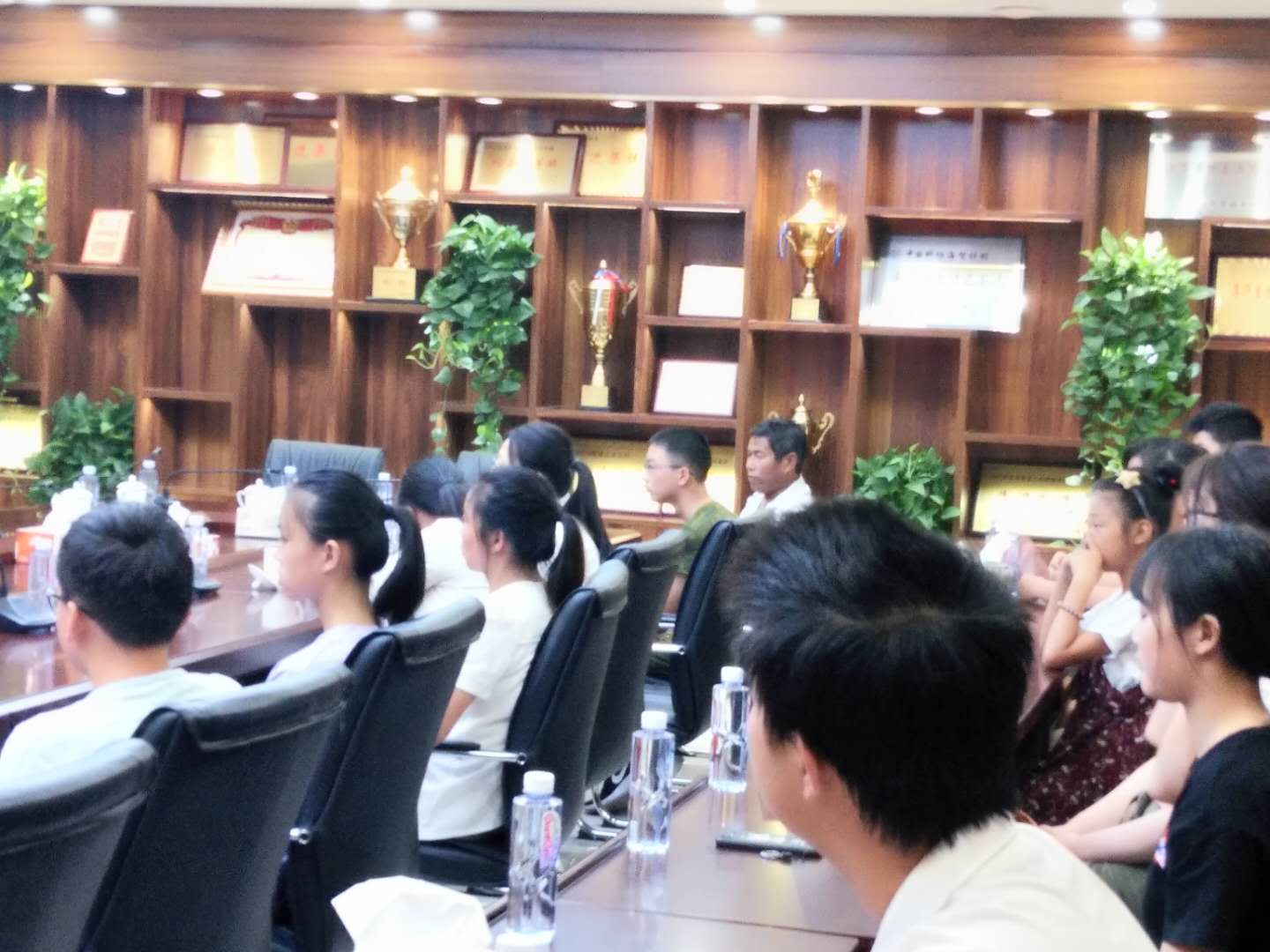 南京市溧水区扶贫基金会到白马镇开展扶贫助学活动