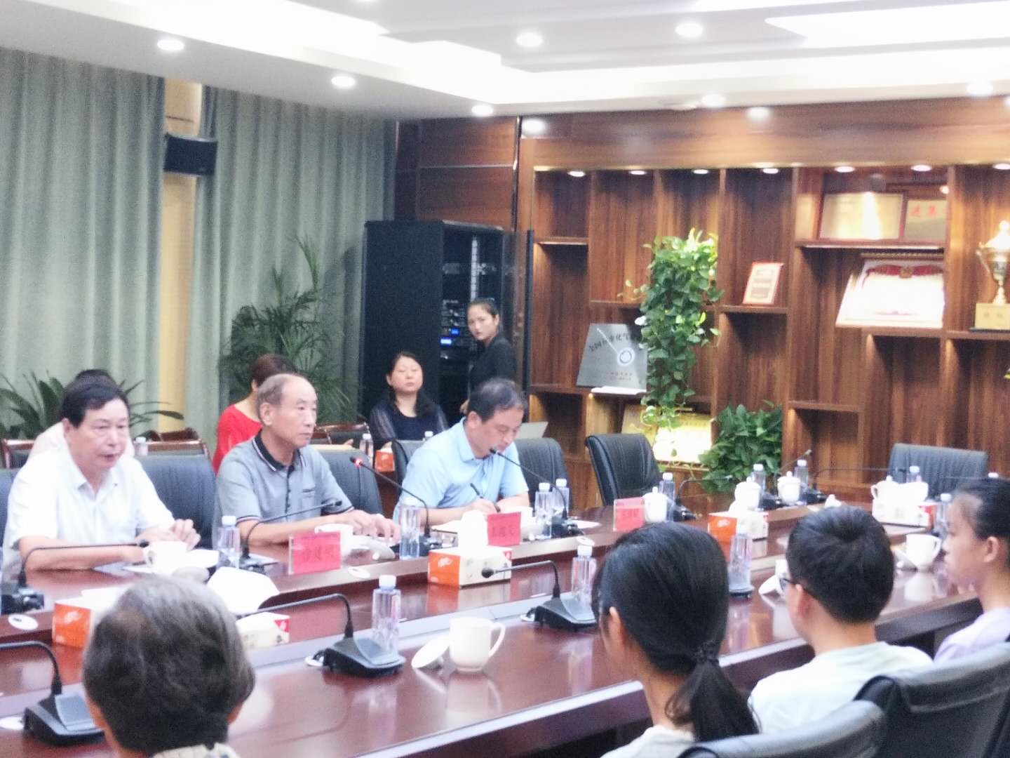 南京市溧水区扶贫基金会到白马镇开展扶贫助学活动