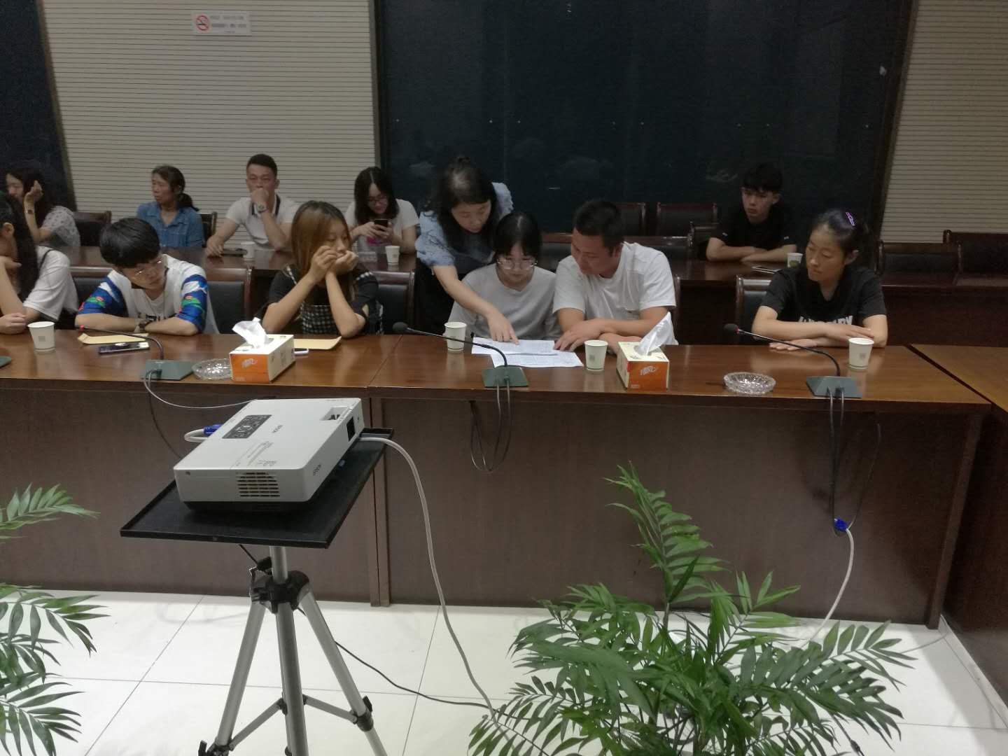 扶贫"三会"在浦口区永宁街道开展助学扶贫现场捐资发放活动