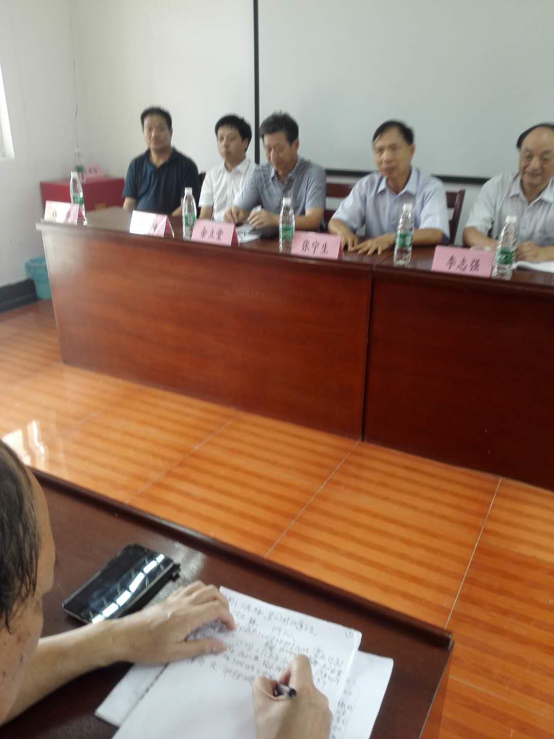 市扶贫"三会"到六合区冶山街道瓜娄村开展助学扶贫现场捐资发放活动
