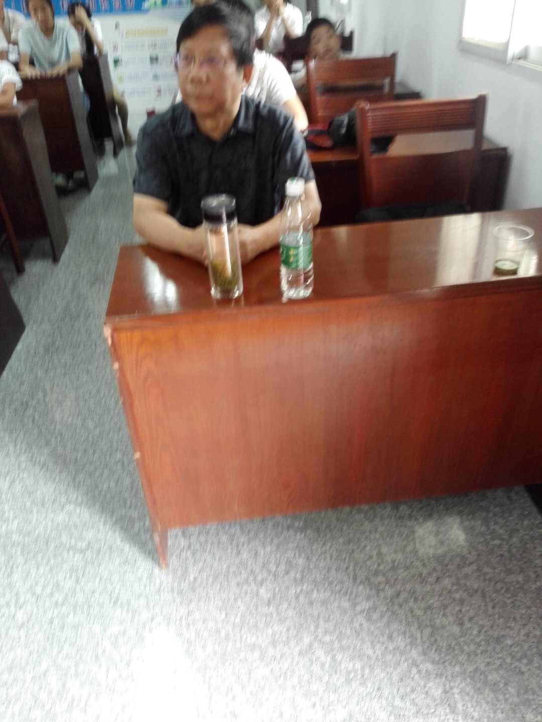 市扶贫"三会"到六合区冶山街道瓜娄村开展助学扶贫现场捐资发放活动